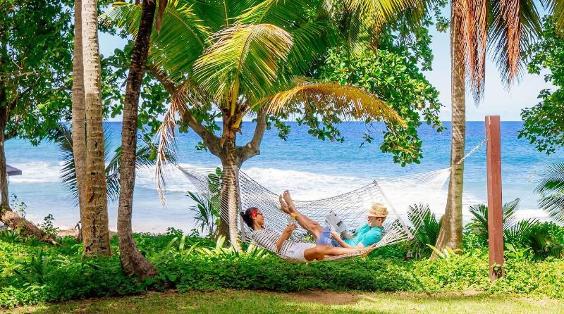 Carambola Beach Resort St. Croix, Us Virgin Islands Fountain Bagian luar foto